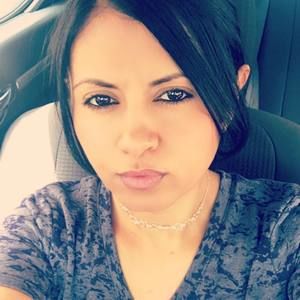 Meet your Posher, Adrïana